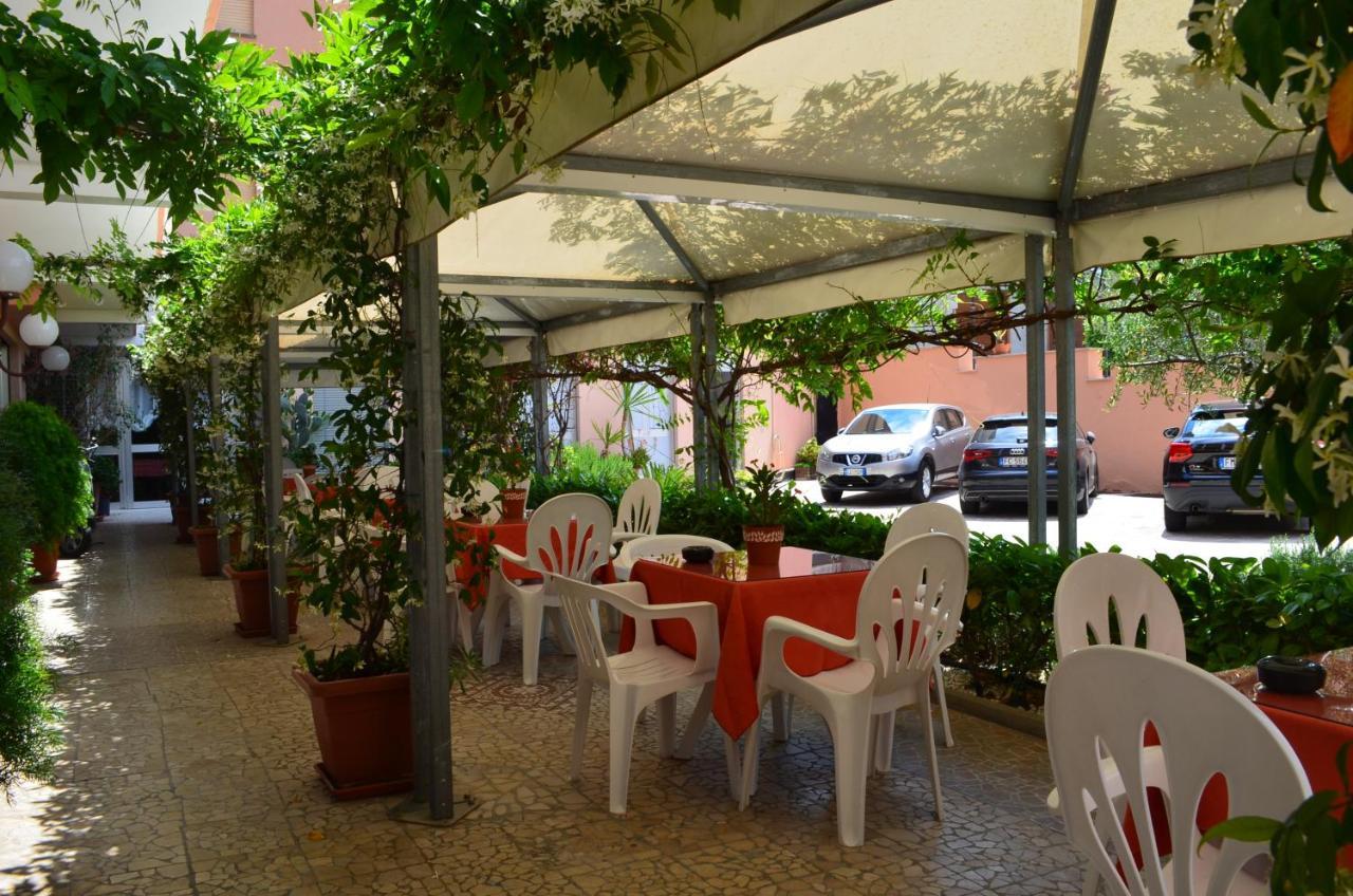 Hotel I Due Gabbiani Citr 9006 Andora Exterior photo