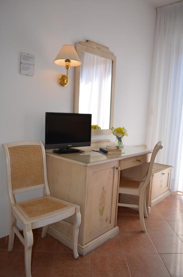 Hotel I Due Gabbiani Citr 9006 Andora Exterior photo